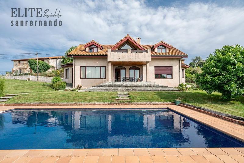 Foto 4afccea9-12c6-40de-855e-13d22f7fbd9b. Casa con riscaldamento parcheggio piscina in Langre Ribamontán al Mar