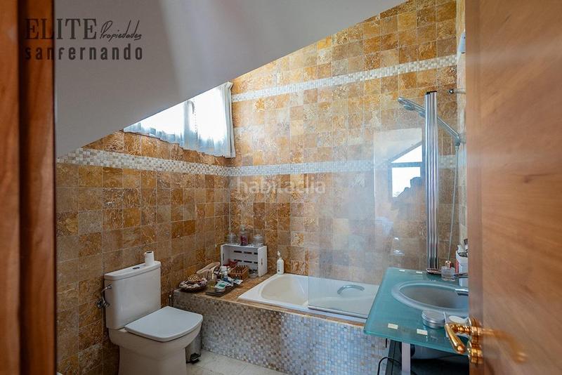Foto 547212d5-89c0-4072-9116-ed2e38c0d3b5. Casa con riscaldamento parcheggio piscina in Langre Ribamontán al Mar