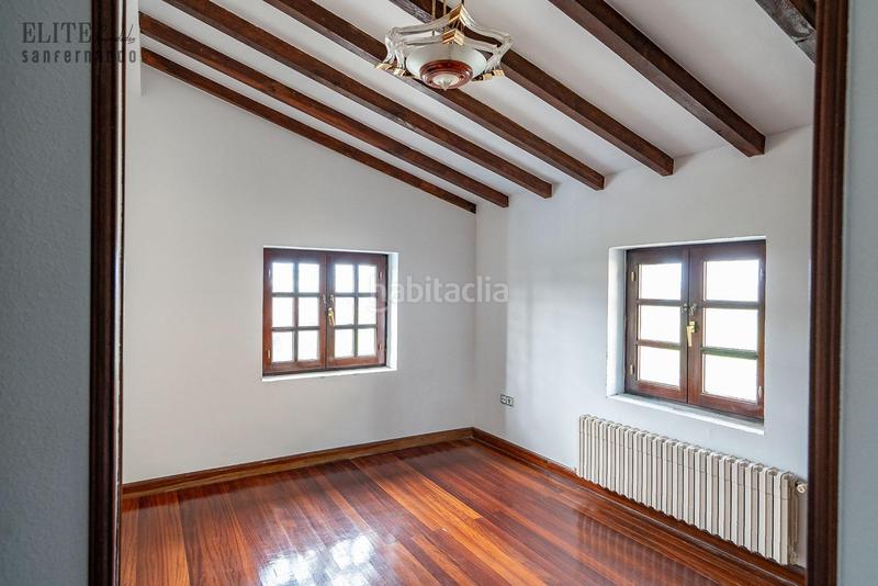 Foto bd27dcde-42a8-4ced-a147-695e9d5d56db. Casa amb calefacció aparcament a Marina de Cudeyo