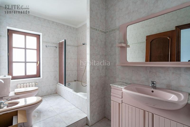 Foto e20196bd-ebee-4deb-bc87-23bb72479e5d. Casa amb calefacció aparcament a Marina de Cudeyo