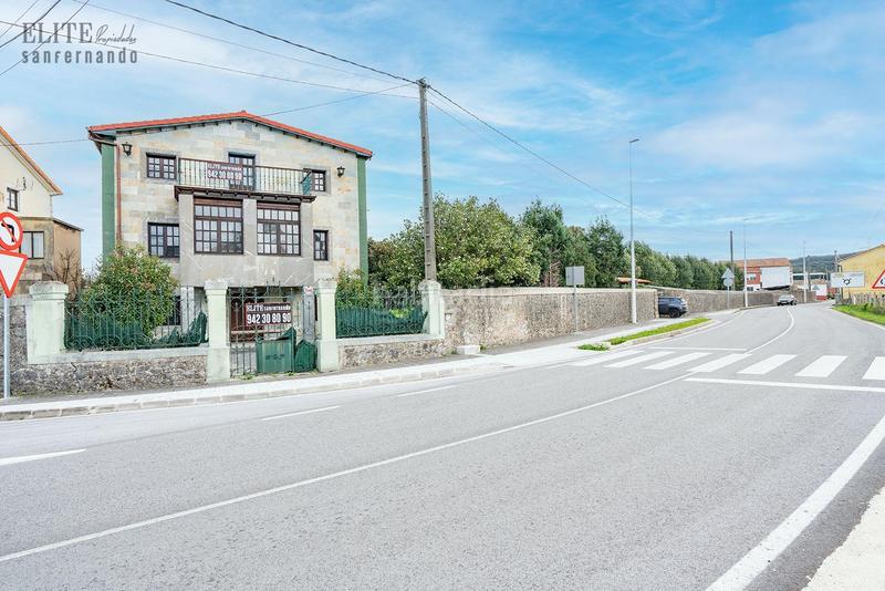 Foto e32c6e4a-82cd-44ab-925a-cdab4ed5931f. Casa amb calefacció aparcament a Marina de Cudeyo