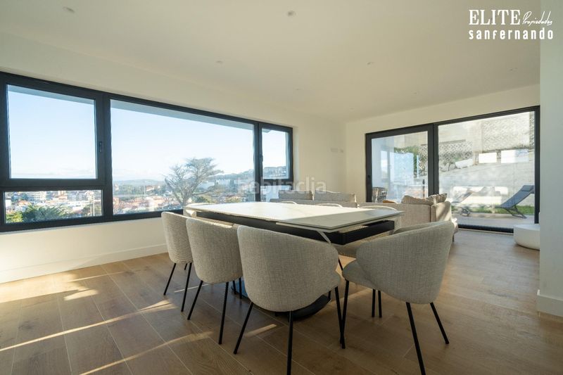 Foto 4307342c-2b3b-4f2e-8d0f-df88c762f14d. Casa con parcheggio piscina in Suances