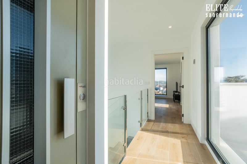 Foto 75f22f9d-feb9-4878-8f5b-1db056cb0488. Casa con parcheggio piscina in Suances