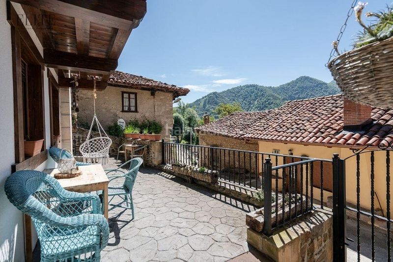 Foto 7e422c3a-b264-4563-9f03-a1415b017101. Casa amb calefacció a Vega de Liébana