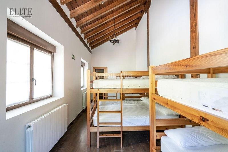 Foto a63d997c-1694-42d2-8dd4-6dd257bf9abd. Casa amb calefacció a Vega de Liébana