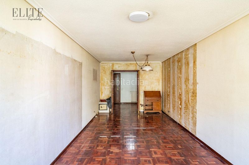 Foto 15eb7df8-5112-47f4-b328-9491d235d20c. Pis amb aparcament a Cuatro Caminos Santander