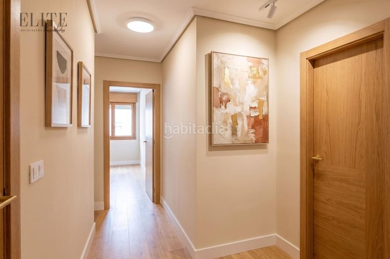 Foto 6dbbdf72-e586-4416-8e46-06bcabe023d9. Pis amb aparcament a Cuatro Caminos Santander