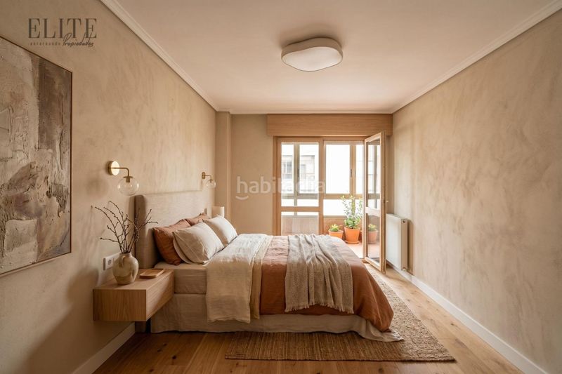 Foto d66505ad-3e33-4de6-8126-c2af81861386. Pis amb aparcament a Cuatro Caminos Santander