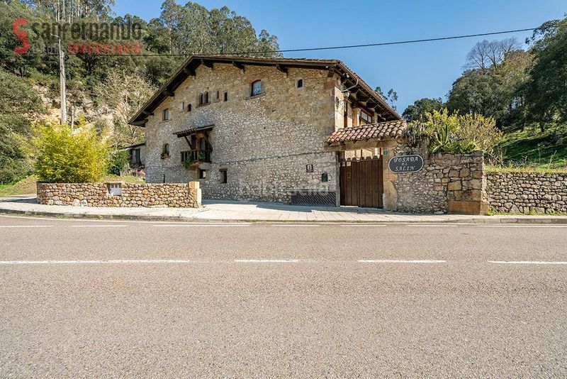 Foto f16a54a4-e125-44e1-9f69-83cda8377658. Masia amb calefacció aparcament a Val de San Vicente
