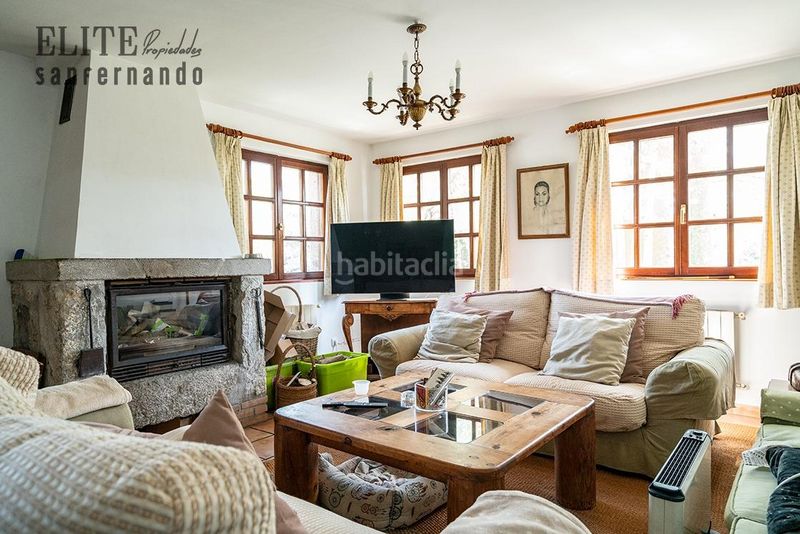 Foto a3ad5bbc-9712-4f46-a82b-56745acaf3e5. Xalet amb aparcament a Ribamontán al Monte