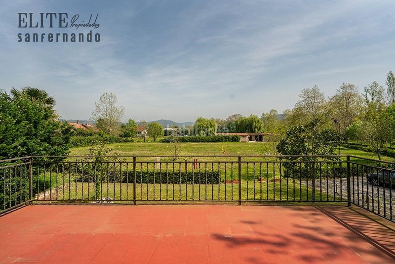 Foto cff3e893-6613-416e-8aec-5335be80636f. Xalet amb aparcament a Ribamontán al Monte