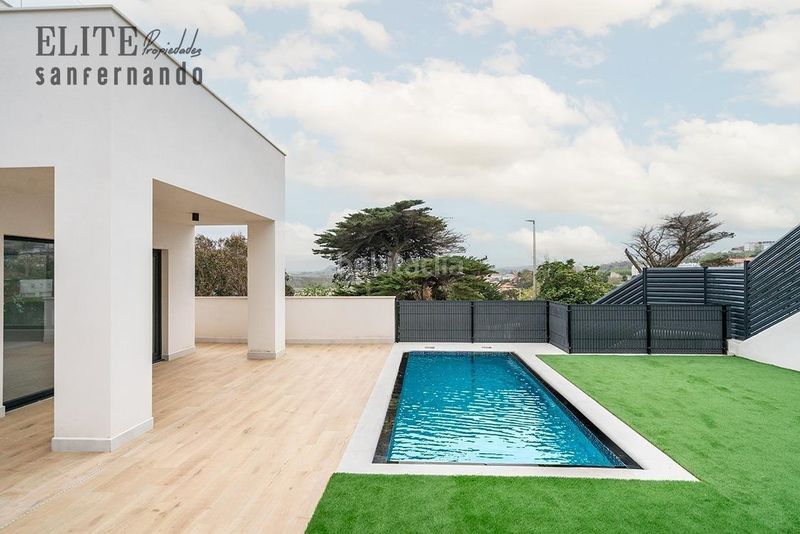 Foto 46cf62ab-eca8-4e95-b5ba-457f5b9a1865. Casa amb calefacció aparcament piscina a Suances