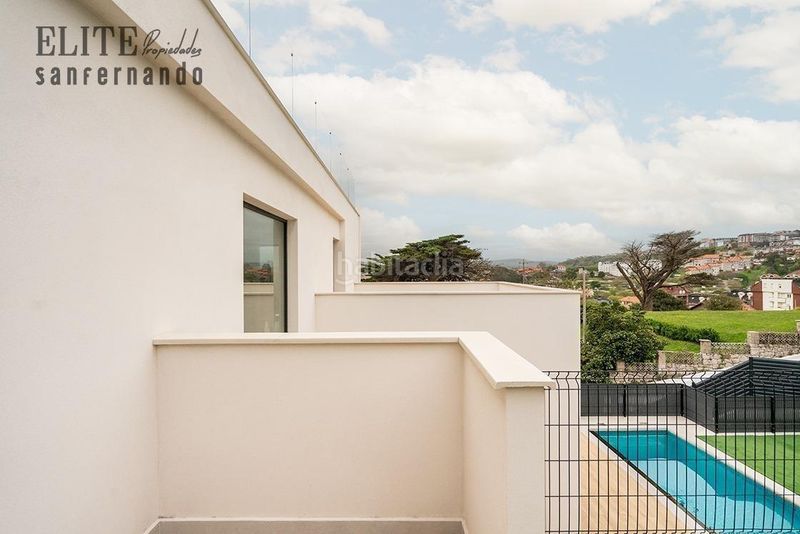 Foto a1baf47f-c123-4713-a6dd-cef7ba0ad85d. Casa amb calefacció aparcament piscina a Suances