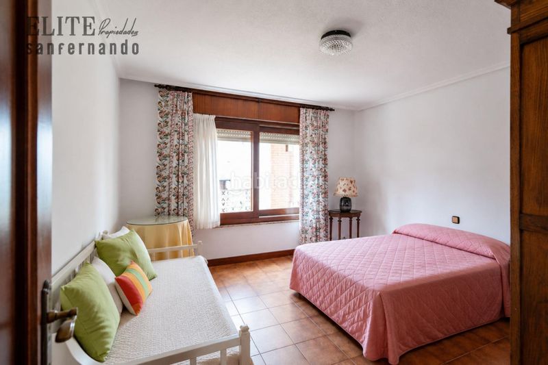 Foto 0af0dc82-f81e-4f93-8d0d-5a7e40e53f2f. Casa con riscaldamento parcheggio in Suances