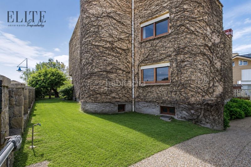 Foto ee0a052c-da8a-429b-83a4-8a3c0850543d. Casa con riscaldamento parcheggio in Suances