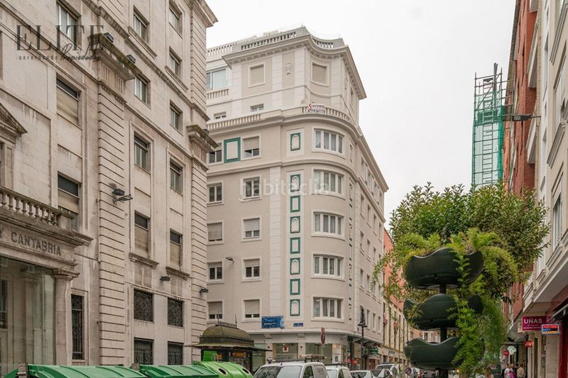 Foto 49406fd7-6da8-4915-ba09-ec34d4cef3d7. Ático una perspectiva privilegiada sobre el corazón en Santander
