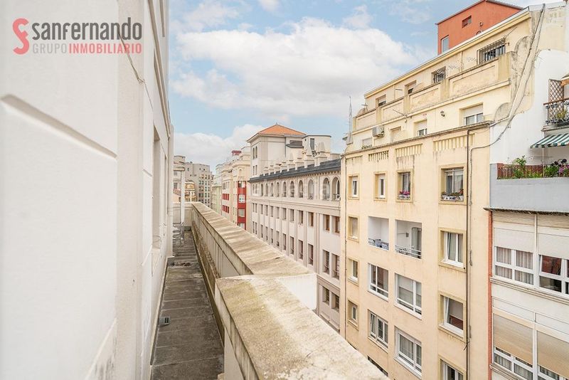 Foto 987807e6-2b1b-4fba-b7e8-d00dd6721d5a. Àtic a Centro - Ayuntamiento Santander