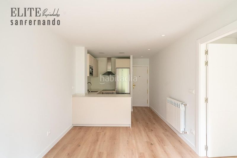 Foto b5d2a8ac-2f7c-46e4-ab35-3fc2e1b8f1a3. Apartament amb calefacció a El Sardinero Santander