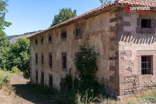 Country house  Santiurde de reinosa. Histórico caserío con manantial termal certificado y un extraord
