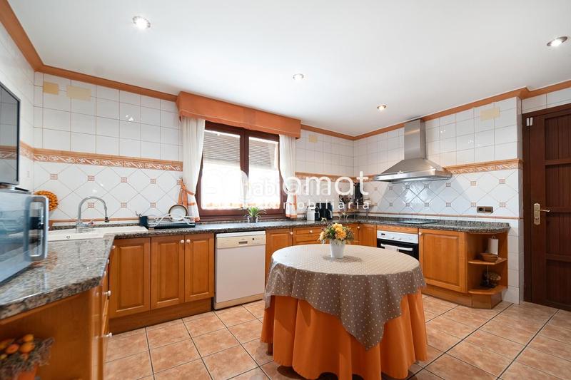 Foto 16326f21-e7af-4707-8807-e1d8a9228979. Masía chalet independiente en el catllar en Catllar (El)