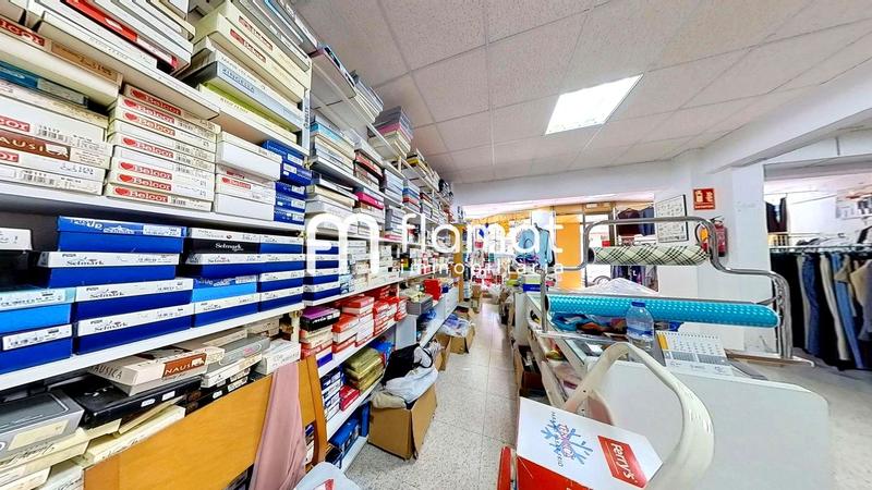 Foto f6ea6aaf-5a69-4b50-8ec6-62e68cd04487. Locale commerciale in Bonavista Tarragona