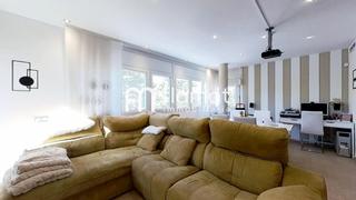 Casa  Carrer joan ardvol. Casa independiente en cambrils