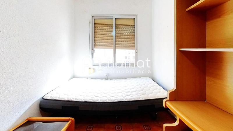 Foto fc870272-4959-4b24-aa3c-2ede48b0b7c3. Piso  con gran potencial en el barrio marítimo ! en Tarragona