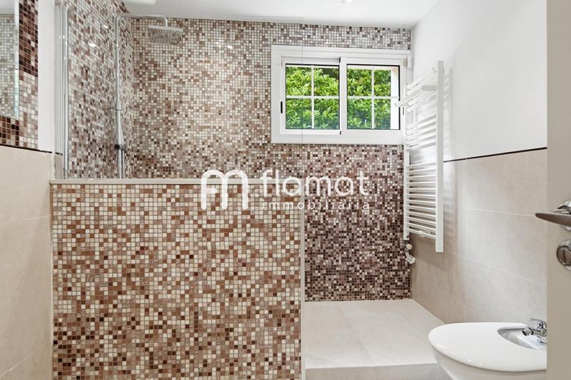 Foto 8ce2754a-a9a1-46b5-92ba-8ff9e12f8a42. Casa a pla de maset - cap de Salou Salou