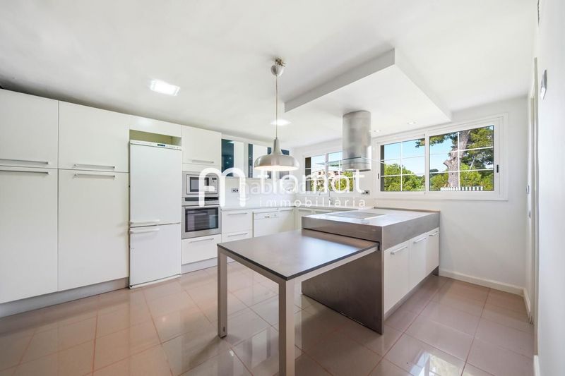 Foto fbb85583-6a1e-4b8b-8c74-6512e9aef062. Casa a pla de maset - cap de Salou Salou