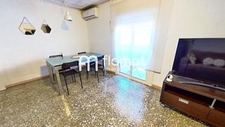 Pis  Veinti un. Amplio piso en bonavista, tarragona!