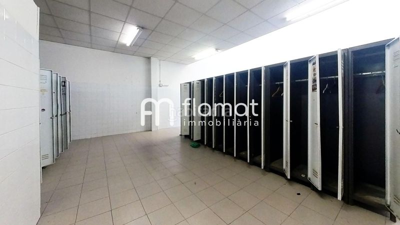 Foto 21495a29-0fe3-49b0-b5e9-6a06cb38e46b. Local comercial a Eixample Tarragona