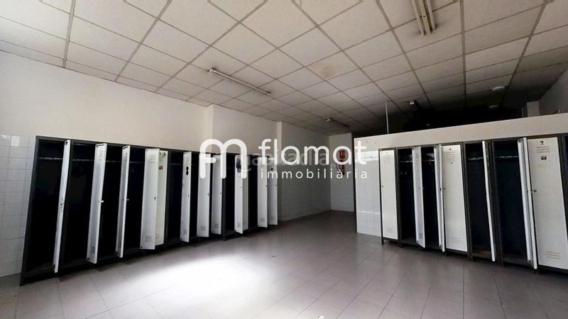 Foto 21bc2ff8-5f8d-4ac0-b982-74e1050e18c8. Local comercial a Eixample Tarragona