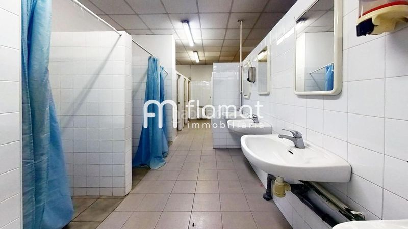 Foto 777ca2b2-4bb2-4a37-ab6a-834d6318b7ff. Local comercial a Eixample Tarragona
