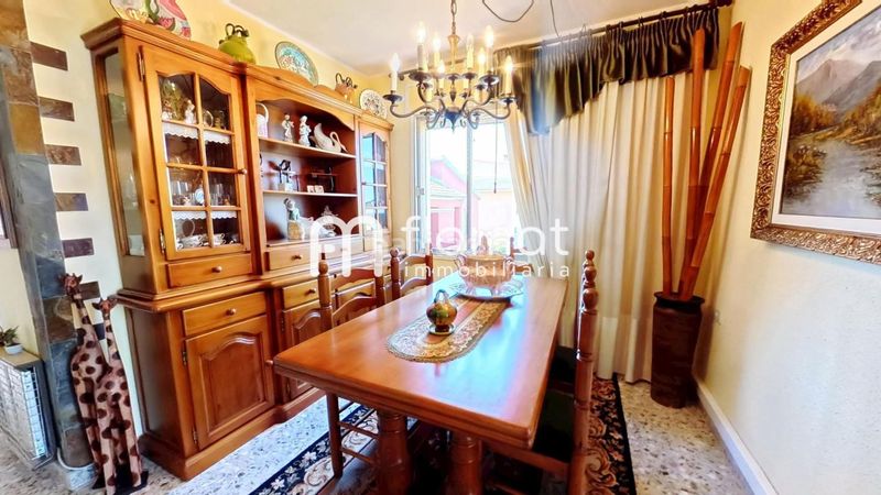Foto 6671ef15-10f4-49a5-b6ab-38e3f58be6d0. Casa a Catllar (El)