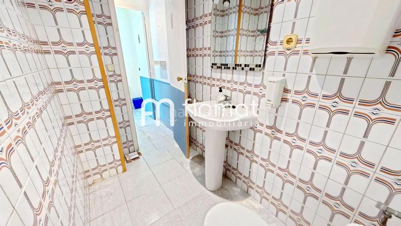 Foto 1a37be90-7092-4c3b-835d-05a86ff73732. Local comercial a Nou Eixample Nord Tarragona
