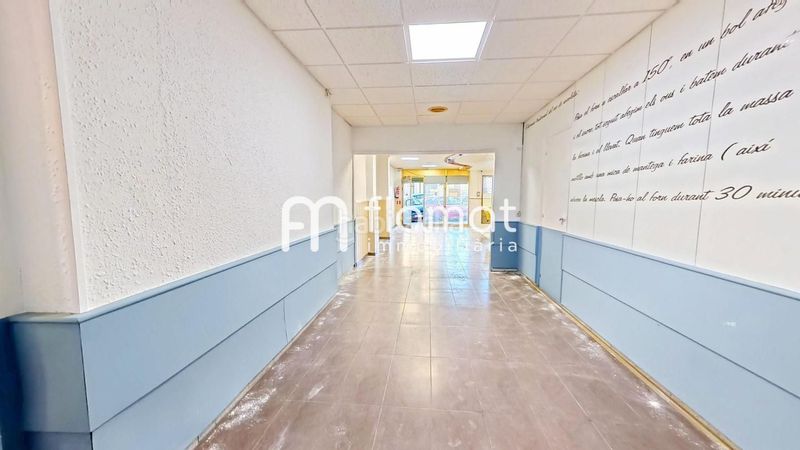 Foto 6c040ceb-5d4d-4a72-9323-9c6b384c9037. Local comercial a Nou Eixample Nord Tarragona