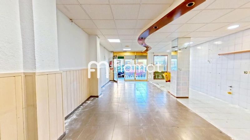 Foto b9499987-f8ad-4bf5-aa79-e2159470ce73. Local comercial a Nou Eixample Nord Tarragona