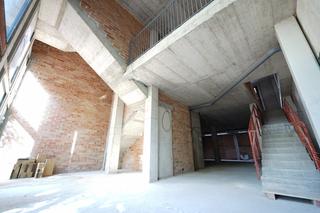 Location Local commercial  Carrer de sant adrià. Local comercial de obra nueva en alquiler