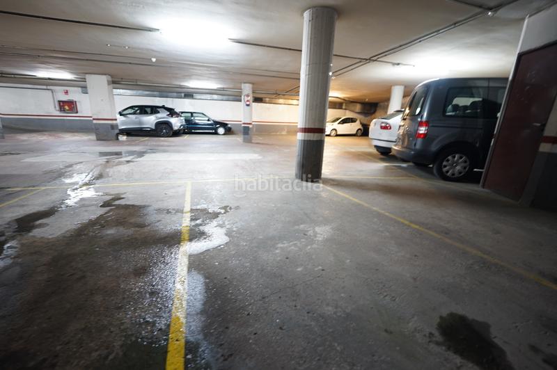 Foto 567fe2fb-0a6f-4027-bf1c-974bf1cb706b. Car parking in carrer d'olesa 37 in La Sagrera Barcelona