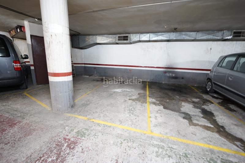 Foto 84a1f576-f1d7-4862-8fb7-2c7be2db3a93. Car parking in carrer d'olesa 37 in La Sagrera Barcelona