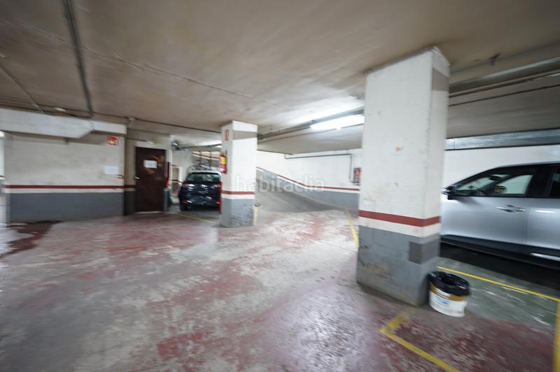 Foto bc998164-07e3-42bf-9625-015535913040. Car parking in carrer d'olesa 37 in La Sagrera Barcelona