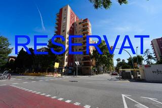 Etagenwohnung  Carrer de felip ii. Piso en venta en felip ii