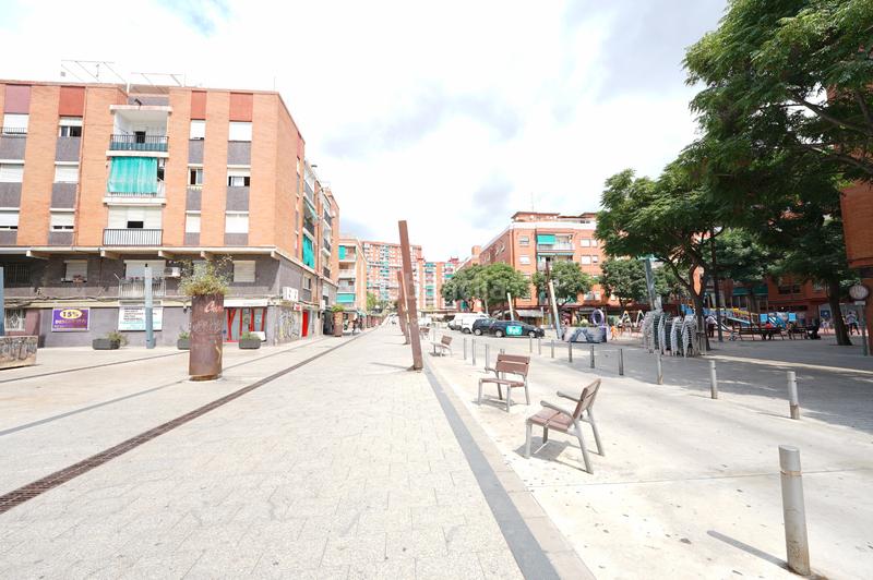 Foto 277f975e-654a-42e4-95b8-c94429883d19. Piso  en venta - en Llefià Badalona