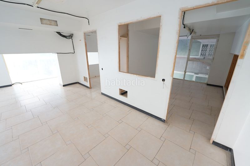 Foto b021137c-5451-4c38-8180-be5f33eacd39. Local comercial a El Clot Barcelona