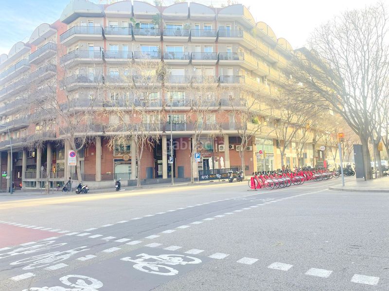 Foto e3f23df0-f11d-479a-865f-c774a96e1e68. Local comercial a El Clot Barcelona