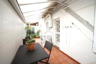 Piso  Plaça del cardenal cicognani. Vivienda en congres i els indians