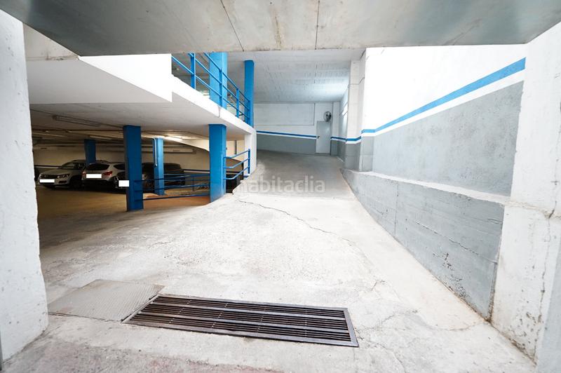 Foto 31c861e0-20e2-497c-86a5-49d5d2924a3e. Posto auto in carrer de garcilaso 123 in La Sagrera Barcelona