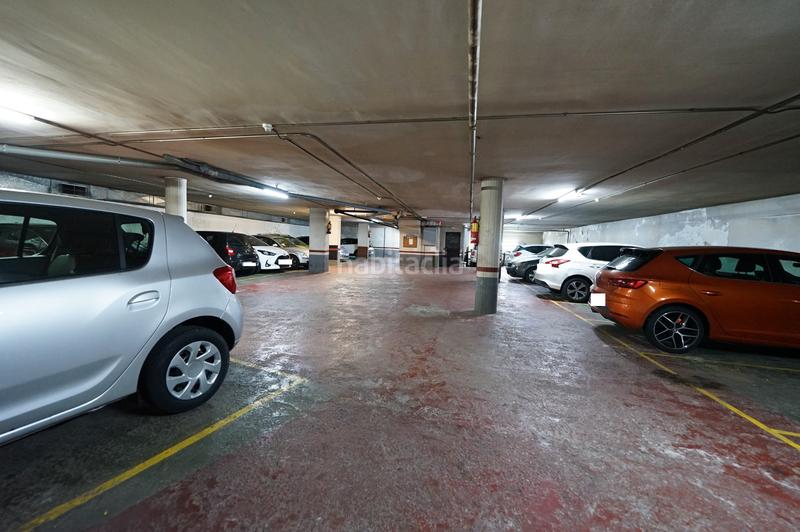 Foto 7e171c84-3343-488b-a659-07049b01f930. Posto auto in carrer de garcilaso 123 in La Sagrera Barcelona