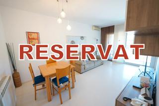 Pis  Carrer de biosca. Piso en venta v.p.o + plaza de parking