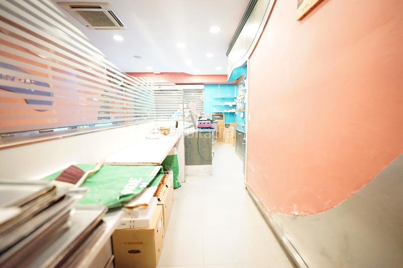 Foto d8400aaf-f0a2-423c-8a49-d1024766d907. Traspàs local comercial a Verdum Barcelona